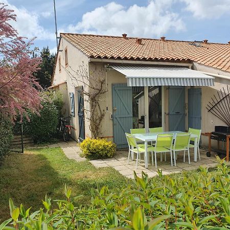 Petite Maison Dans Residence Avec Piscine Proche Plage Et Centre Ville A Pied Pornic Luaran gambar